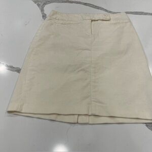 New York & Company Ivory Cream Corduroy Knee Length Skirt Size 6 EUC